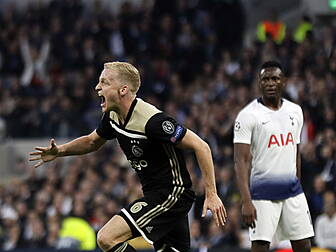 Ajax edge Tottenham in London